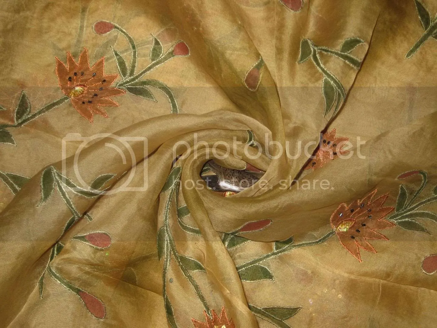 100% SILK ORGANZA FABRIC Light Gold COLOUR embroidered 44&quot; wide [3210]