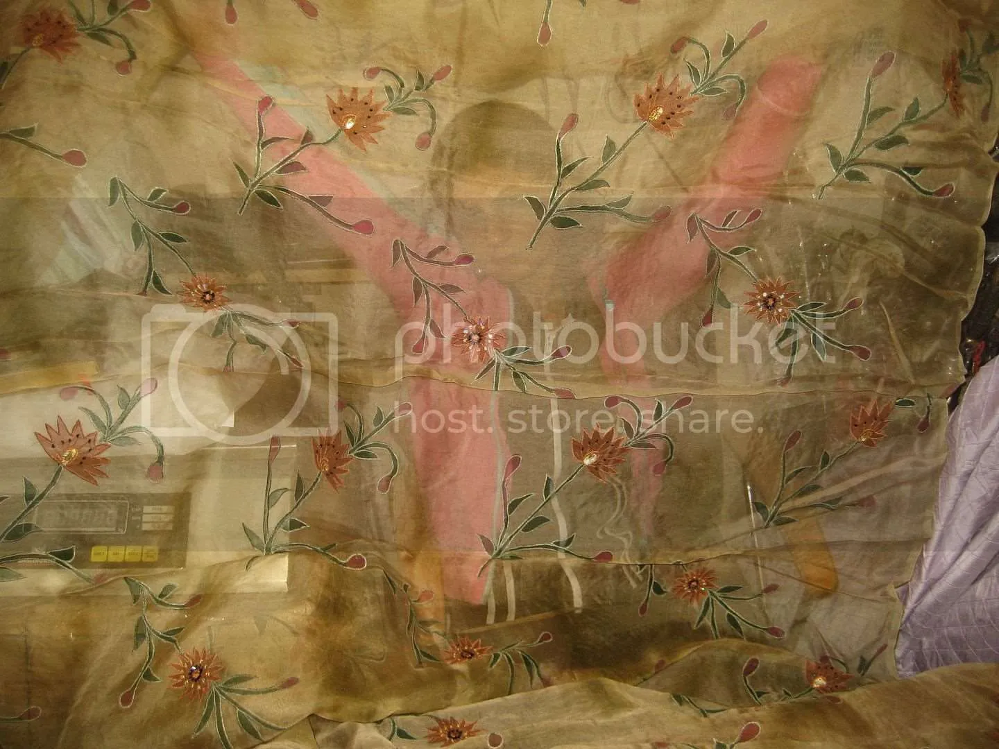 100% SILK ORGANZA FABRIC Light Gold COLOUR embroidered 44&quot; wide [3210]