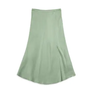 Fluid Skirt Ocean Wave