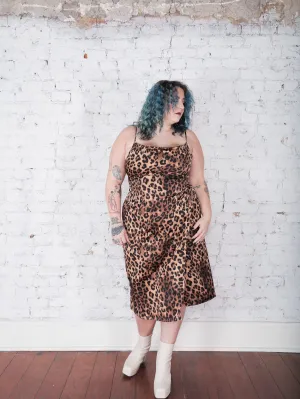 Lessie Leopard Midi Dress