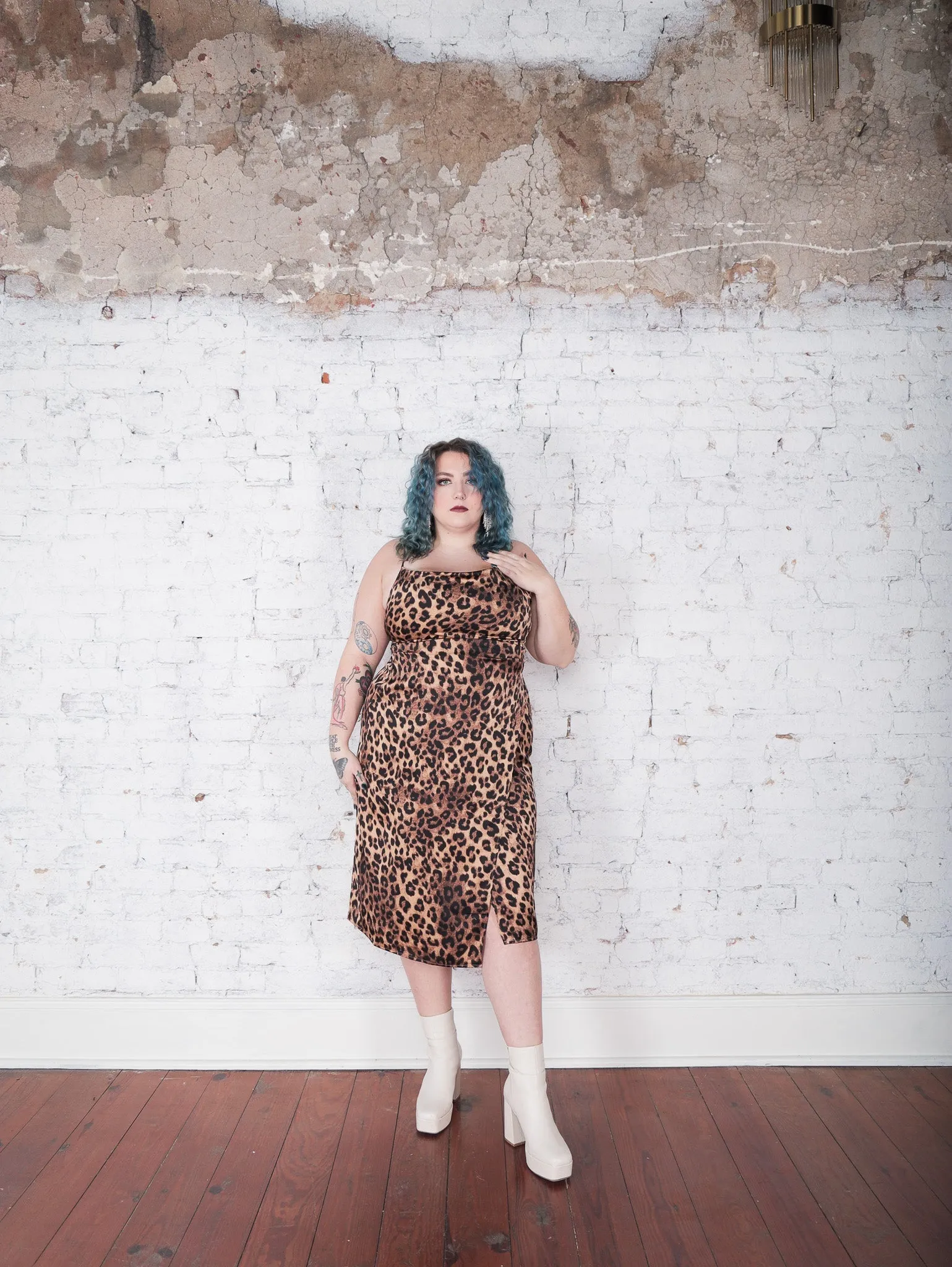 Lessie Leopard Midi Dress