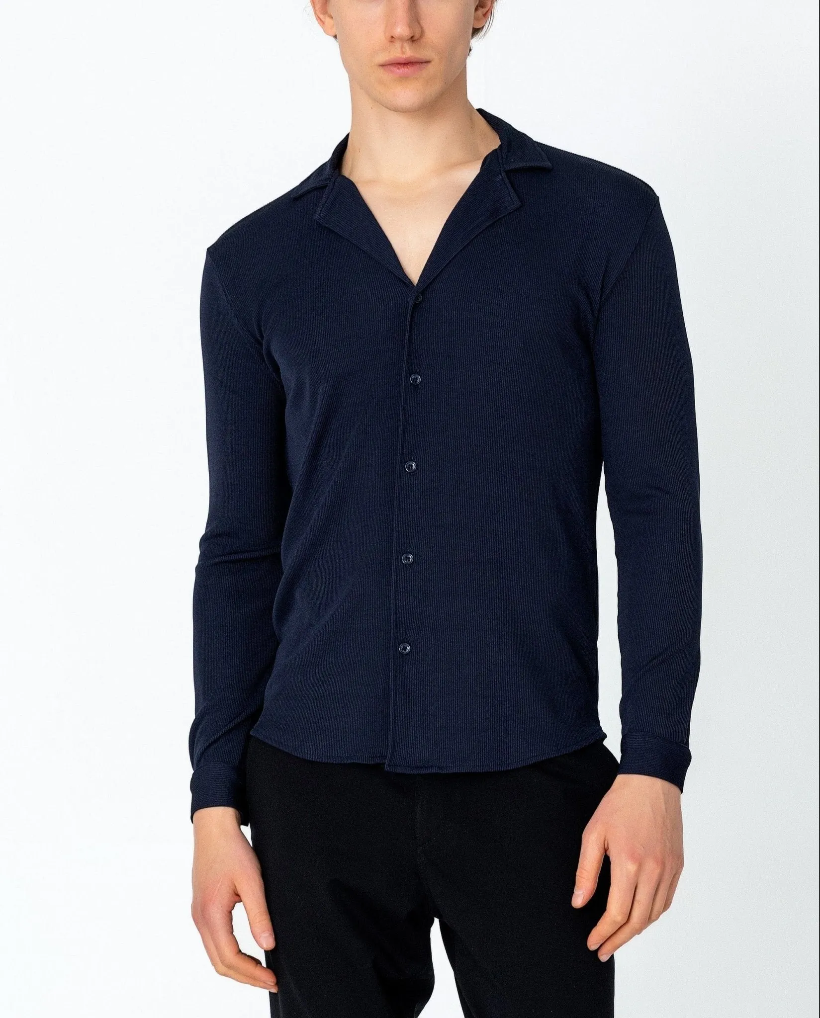 Lightweight Drapery Plisse Shirt - Navy