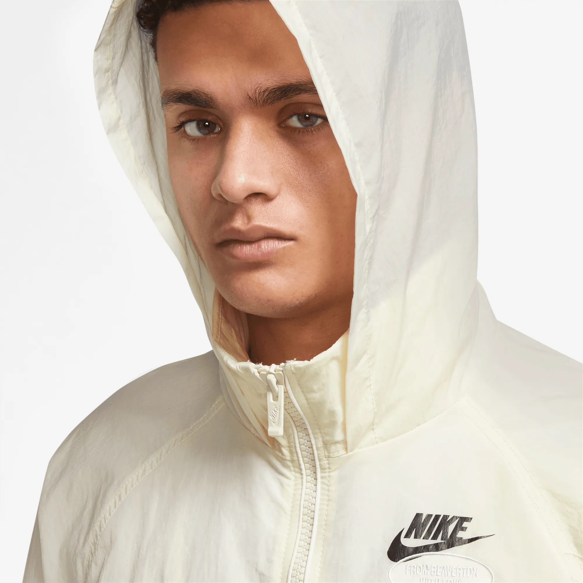 NIKE SPORTSWEAR JACKET