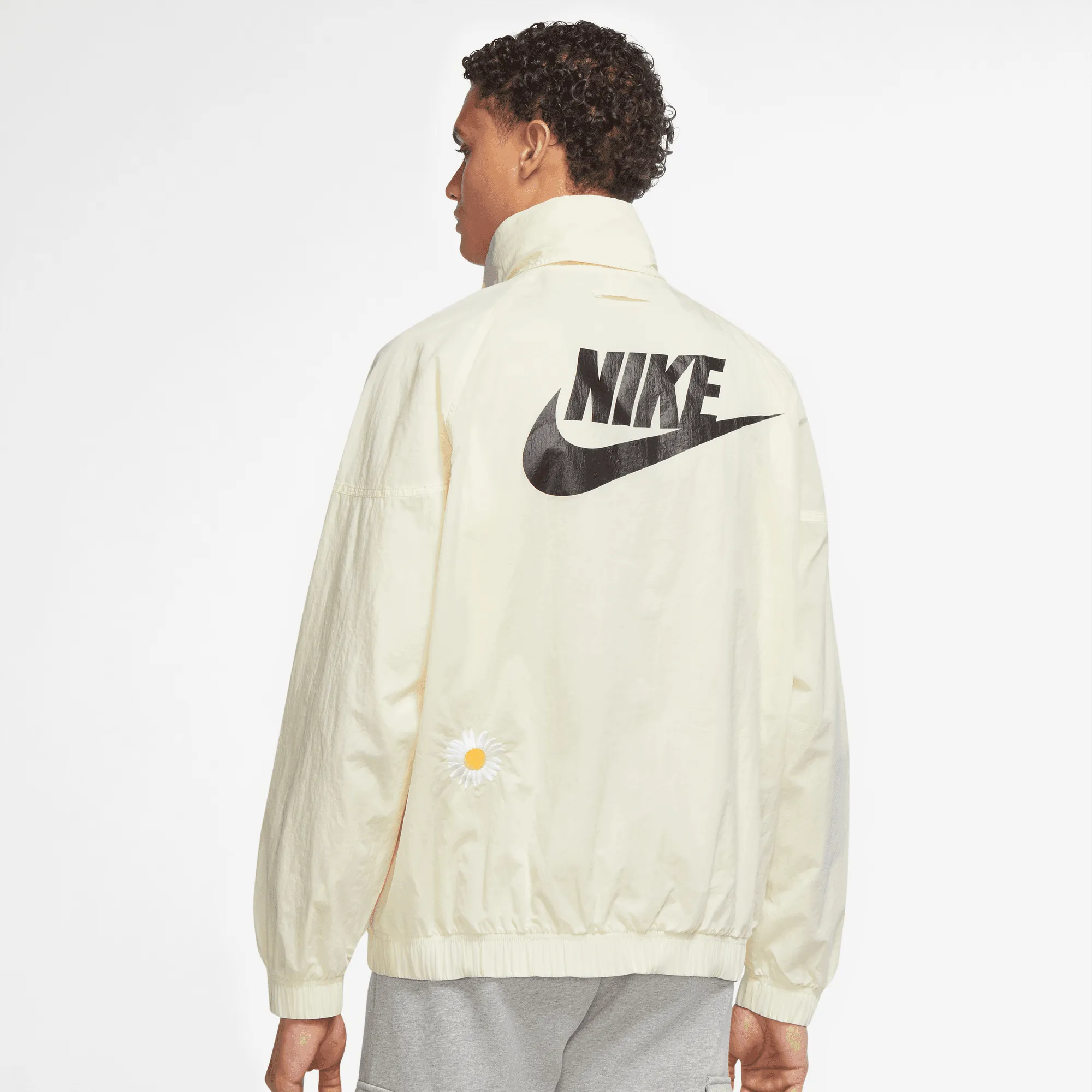 NIKE SPORTSWEAR JACKET