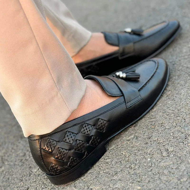 THE ALTONA TUSSEL BLACK - 2418