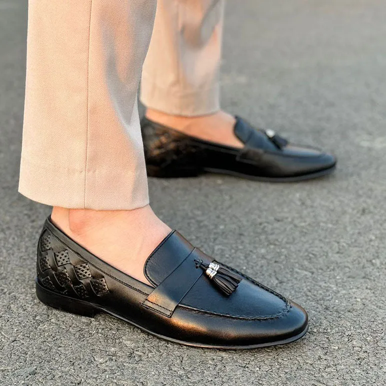 THE ALTONA TUSSEL BLACK - 2418